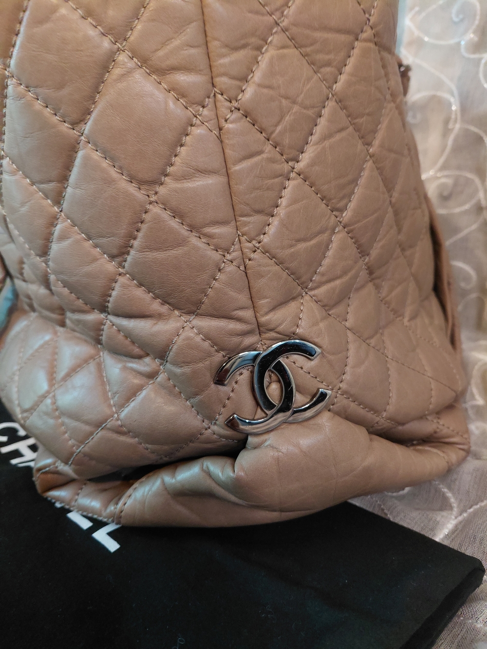 Chanel Vintage Series 11 Era Lambskin Lady Braid Travel Tote - Picture 11 of 16